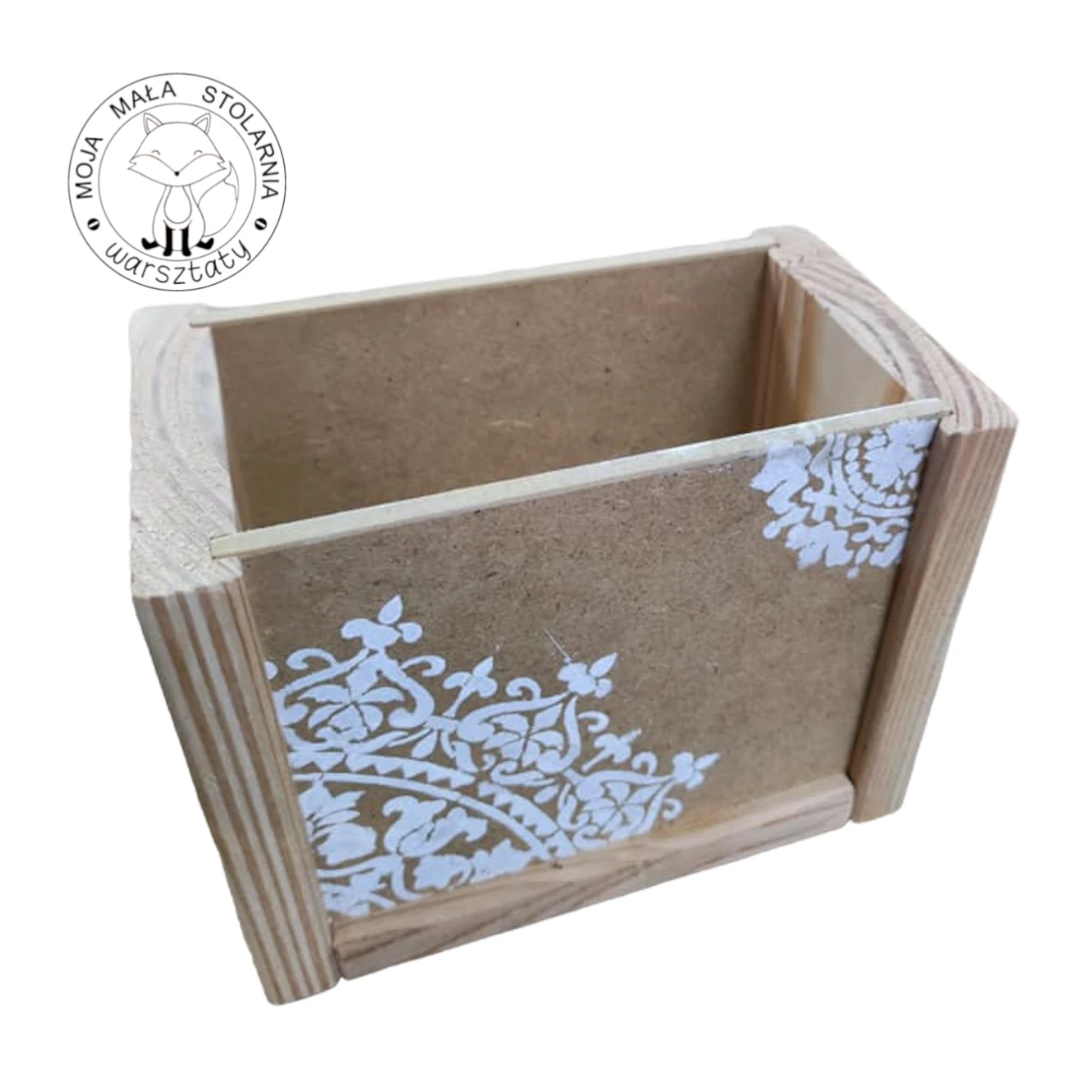 panie budują z drewna pojemniki na drobiazgi w stylu boho i eko