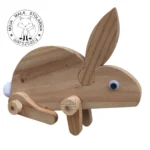 drewniany królik z ruchomymi łapkami do samodzielnego wykonania - zrób to sam.