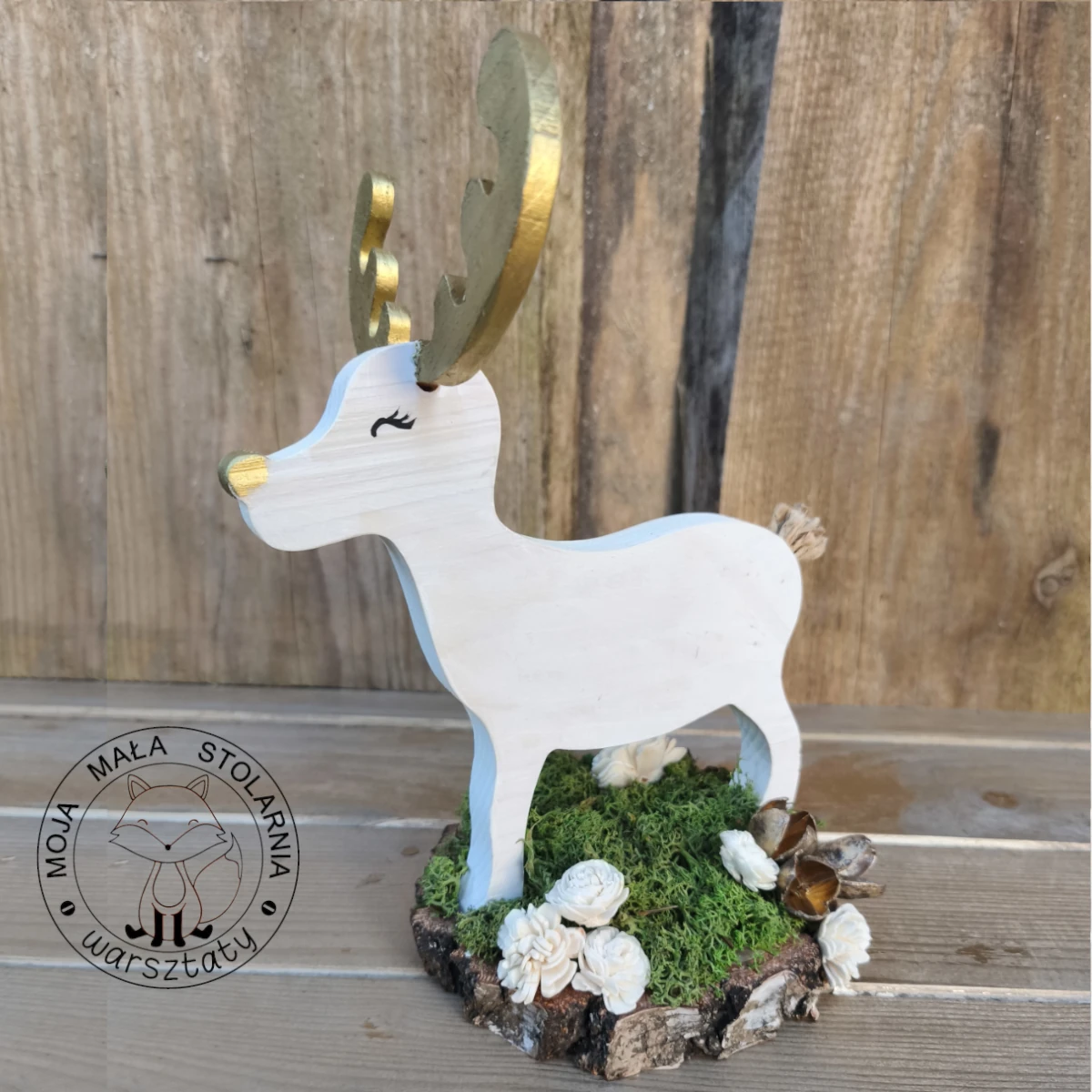 renifer w chrobotku - obrazek 2