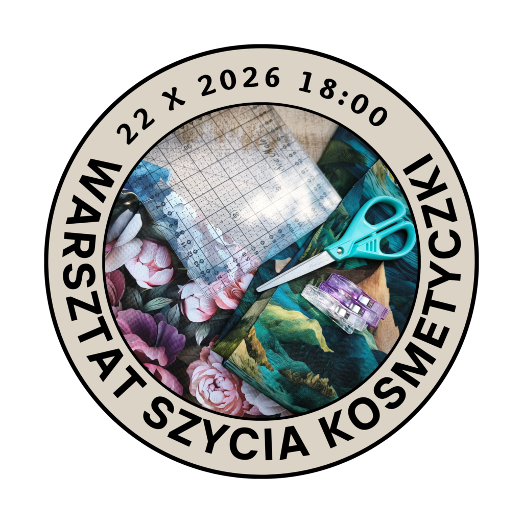 pani szyje na maszynie kosmetyczkę z zamkiem